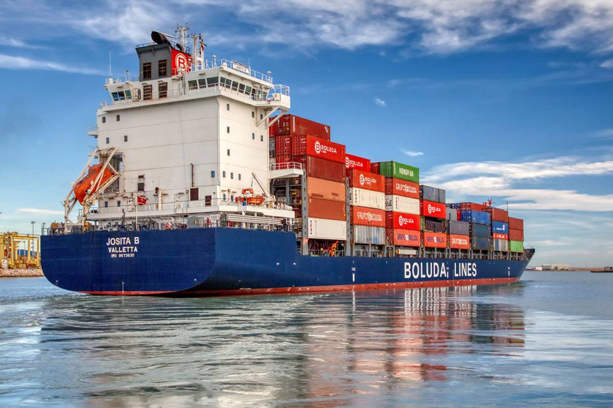 How the Canaries can benefit from digital supply chains