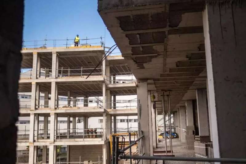 Tenerife Cabildo allocates €12 million to 15 municipalities for acquisition of social housing 