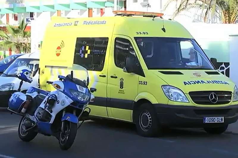 Four-year-old girl rescued from near-drowning incident at pool in Maspalomas