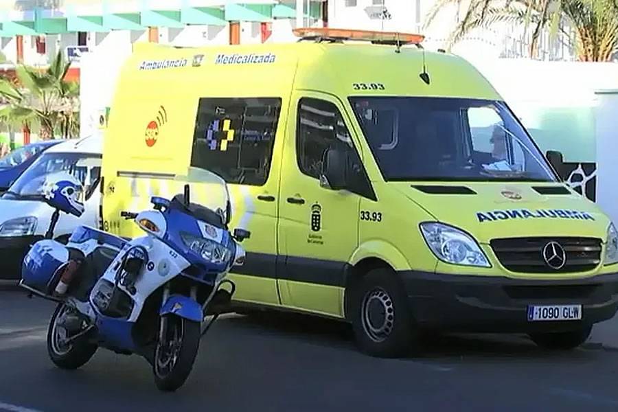 Four-year-old girl rescued from near-drowning incident at pool in Maspalomas