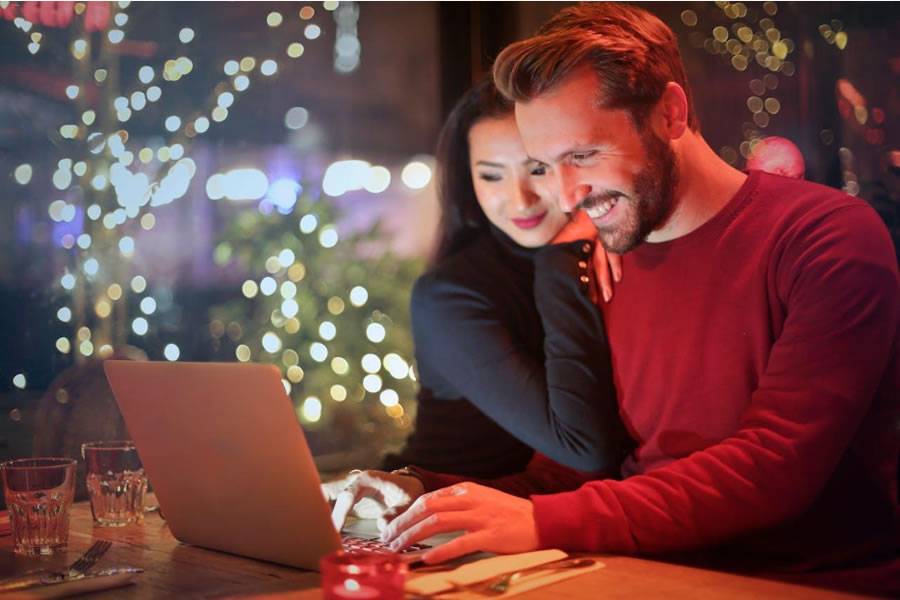 Tips for adapting your strategy for online poker 
