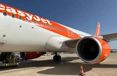 Drunk Brit arrested after trying to open airplane doors on flight to Spain
