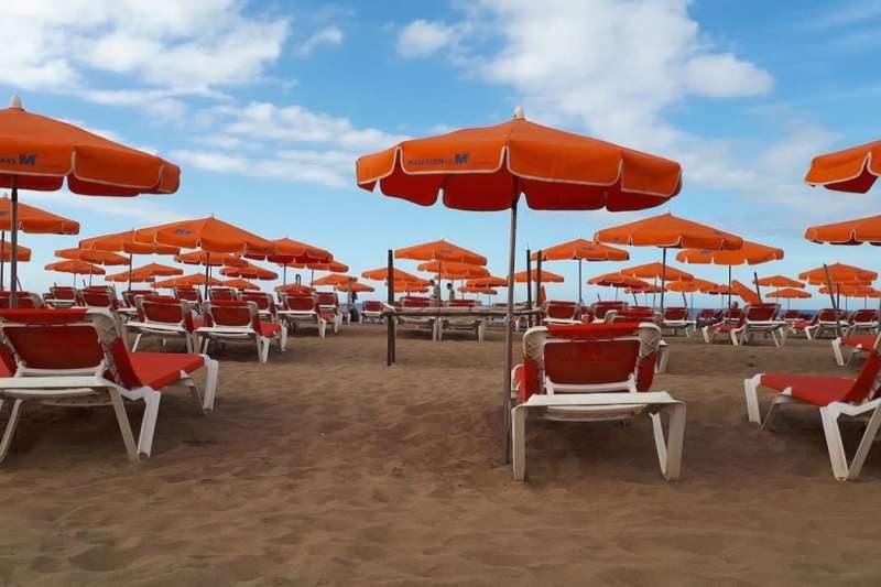 Good news for holidaymakers as beach workers strike is called off