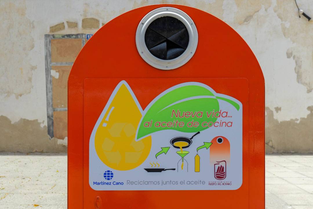New recycling containers for used cooking oil in Puerto del Rosario