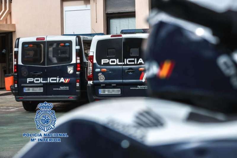 Man arrested in Tenerife for raping and threatening to kill a woman after breaking into her home