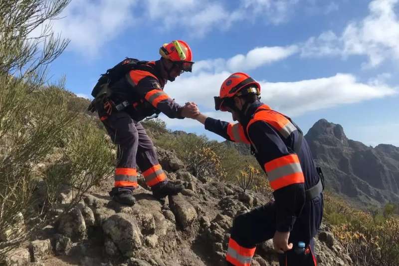 DAY 12: Intense search efforts continue as specialist dogs can’t find missing Jay Slater 