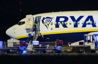 Ryanair flight to Tenerife lands in Spain because of disruptive passenger