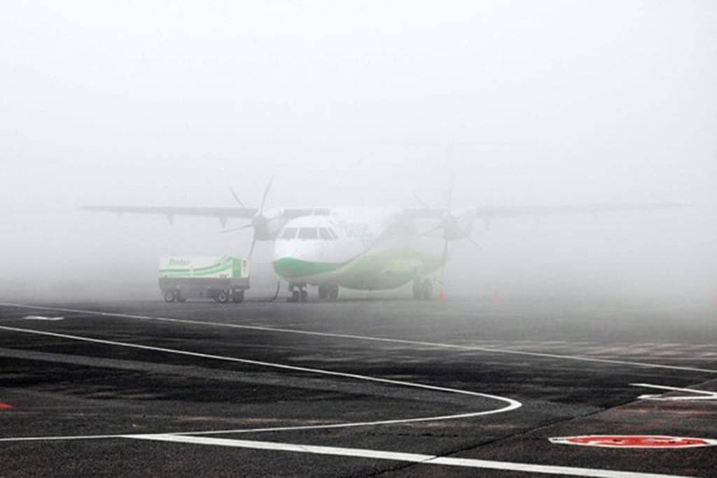 Dense fog causes flight disruptions at Tenerife North Airport