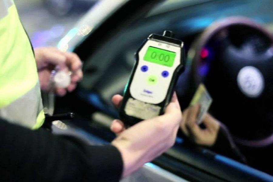 The DGT reduces alcohol limits for drink driving