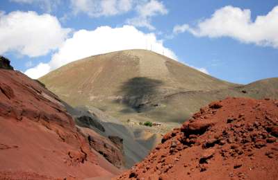 Woman killed by fall in a remote mountainous area in the Canary Islands