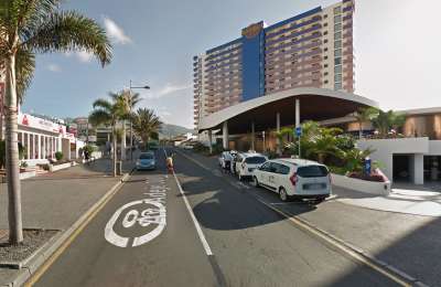 51-year-old man suffers heart attack while driving in Costa Adeje