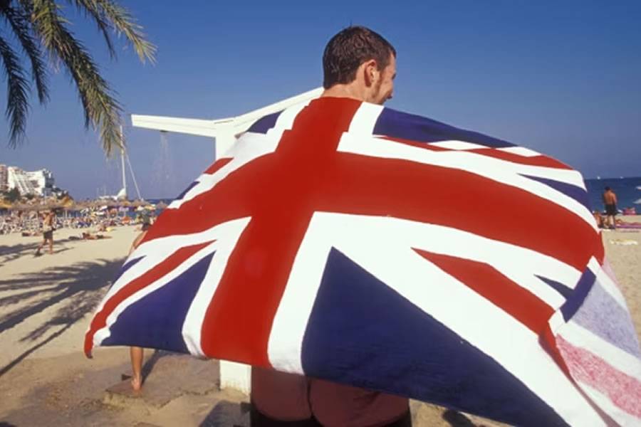 Tourism boom expected this summer with British tourists leading the way