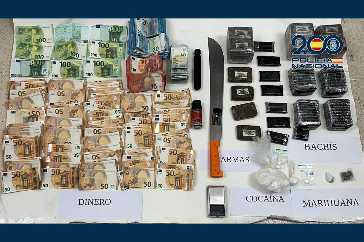 Four staff arrested for selling drugs in a restaurant in the south of Tenerife