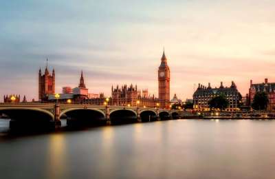 8 helpful travel tips for London first-timers