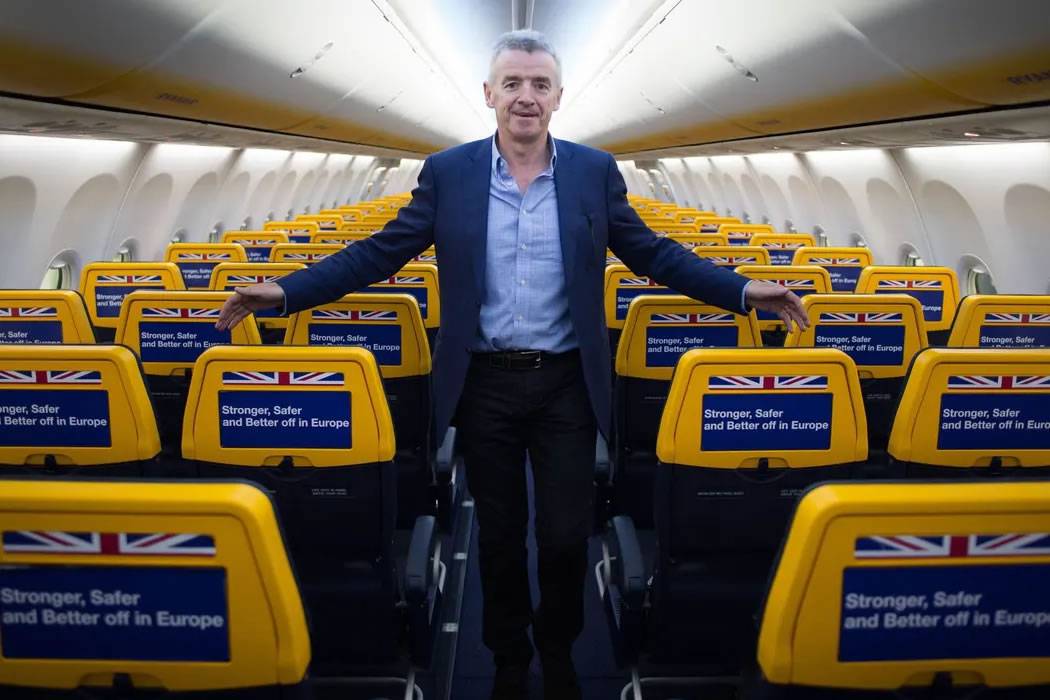Ryanair to slash fares amid profit slump