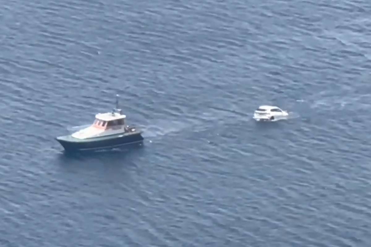 VIDEO: Another car ends up in the sea in the Canary Islands