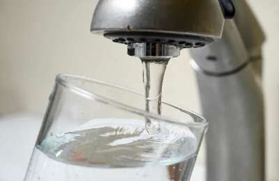 Residents of Arafo have had highly contaminated tap water for almost two weeks