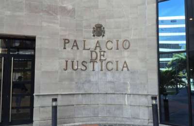 Two dental technicians convicted of professional misconduct in Tenerife