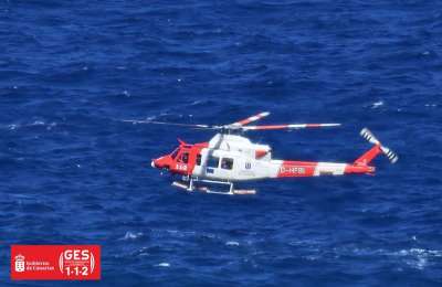 21-year-old man rescued from drowning at a south Tenerife beach