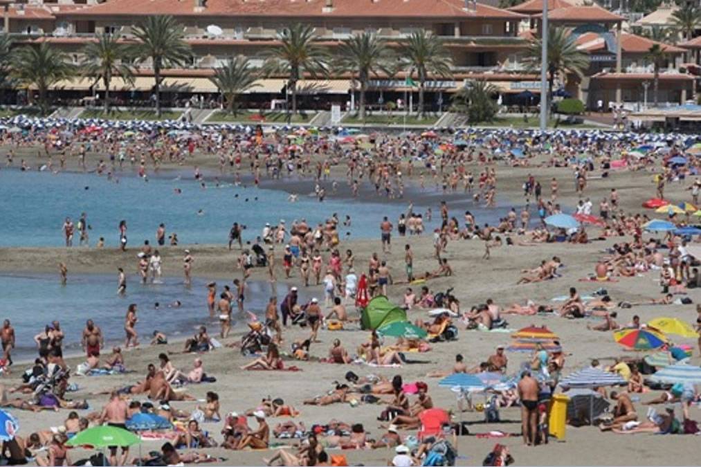 Record tourist numbers in the Canary Islands for June