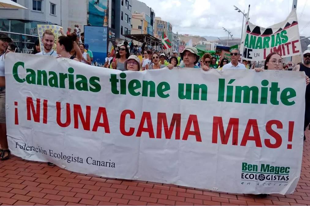 Protest organisers urge Gran Canaria government to halt tourism expansion plans