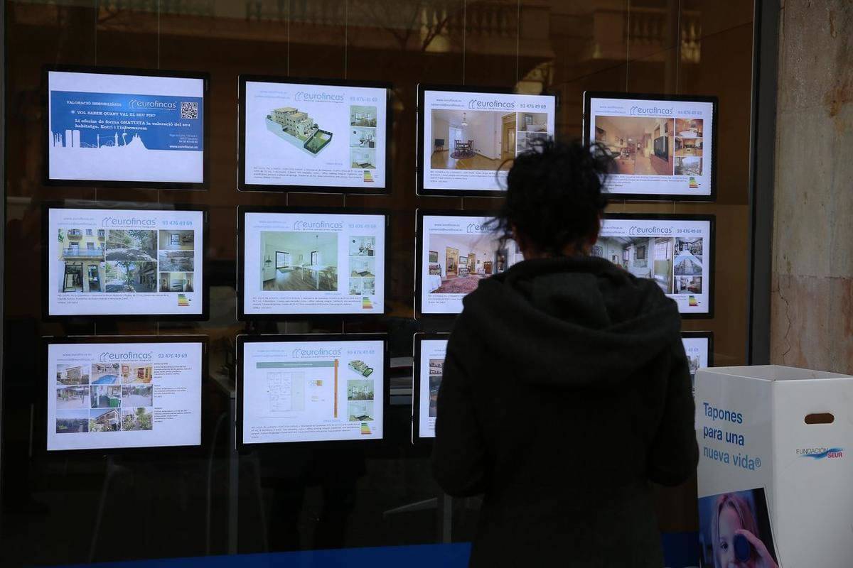 Residential property sales in the Canary Islands dropped by 20% in June
