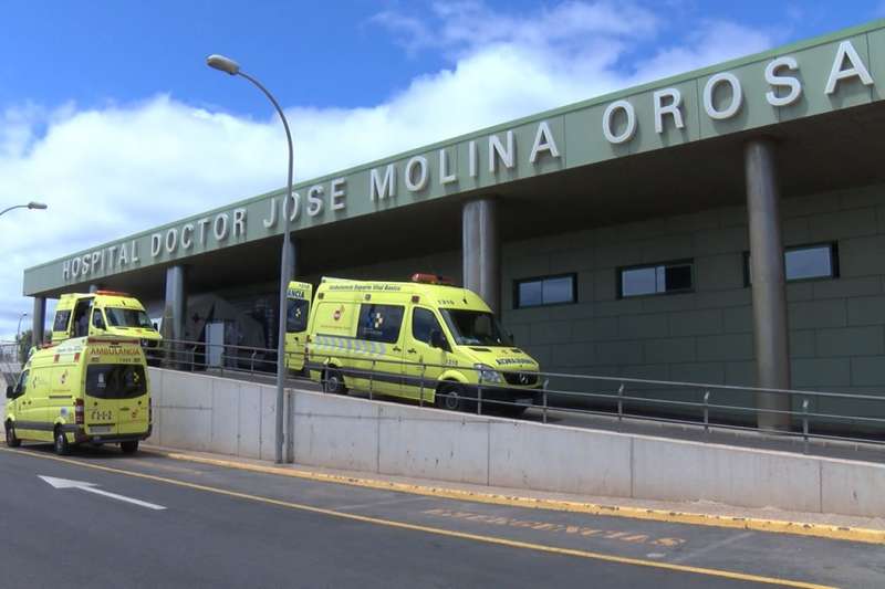 4-year-old child in critical condition after rescue from hotel pool in Playa Blanca