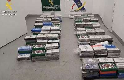 Police seize 289 kilograms of cocaine in drug bust in the Canary Islands 