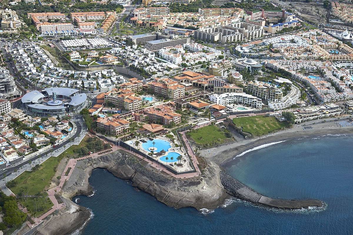 Strike planned at several hotels in south Tenerife over wages and work conditions