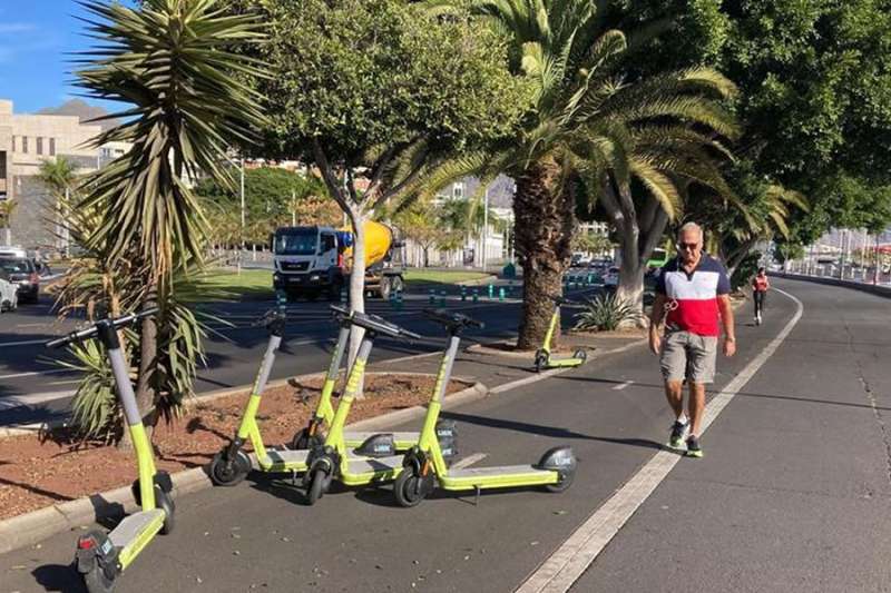 Police not allowed to remove mis-parked rental scooters from streets
