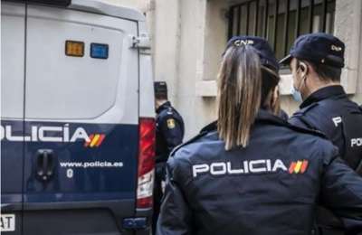 The National Police save woman from suicide attempt in Tenerife
