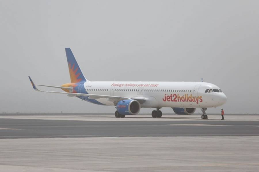UPDATE: Lanzarote Airport is back open with dozens of flight delays and diversions