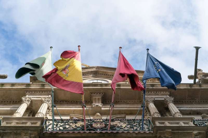 Gambling regulations in the UK and Spain – A comparative case study