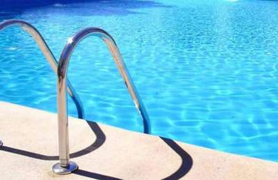 7-year-old British boy rescued from drowning in a Tenerife hotel pool