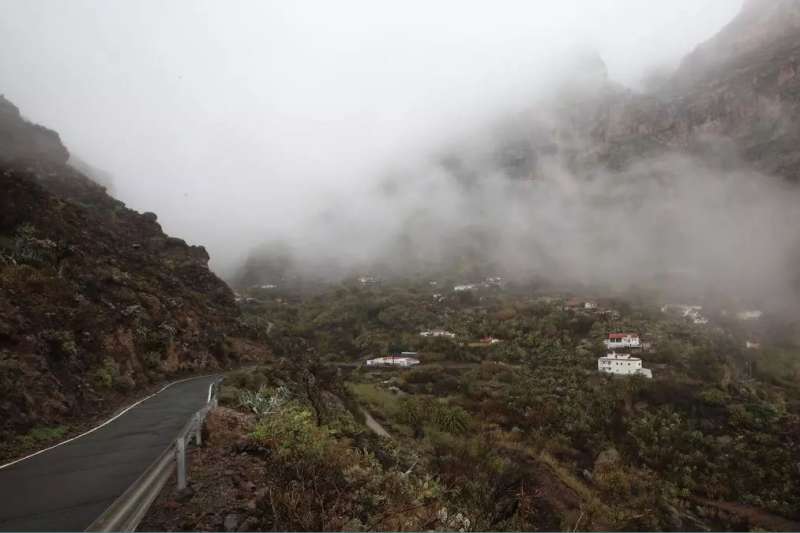 Cooler temperatures and light rains expected in the north of the islands this Thursday