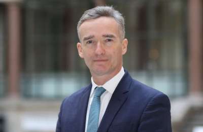 The new British Ambassador, Sir Alex Ellis, arrives in Spain 