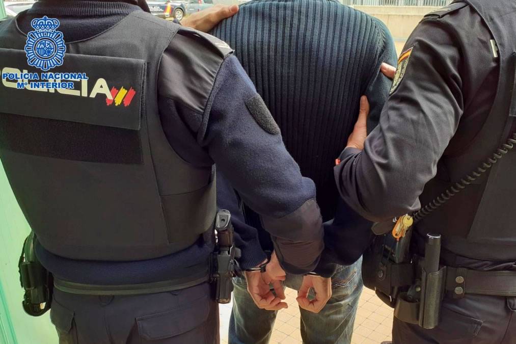 Man arrested after robbing the same store three times in 11 days 