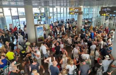 Canary Islands airports set new passenger records this summer