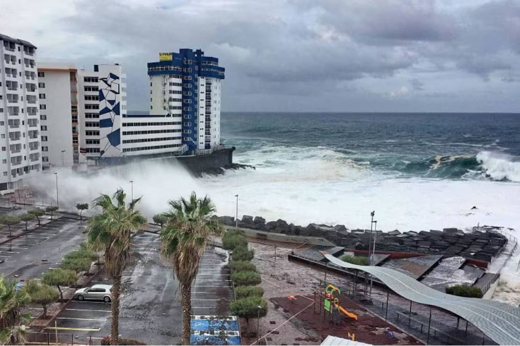 Some rain and pre-alert activated for ‘coastal flooding’ in the Canary Islands 