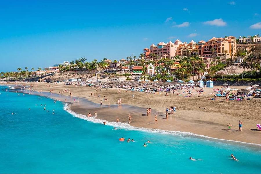 Playa del Duque beach reopens for swimming after water quality improvement