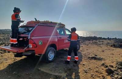 27-year-old woman treated after falling unconscious on rocks at Los Charcones