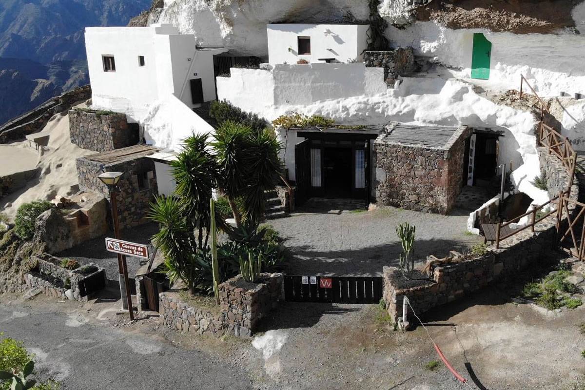 Cave Houses: A cool retreat from the heat nestled in a World Heritage site