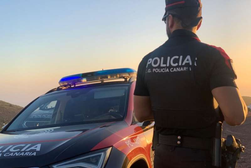 Canarian Police arrest driver without a licence in possession of 40g of heroin and €3,000 cash