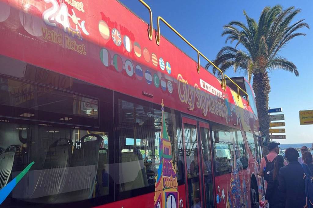 Puerto de La Cruz launches exciting new open top bus tour