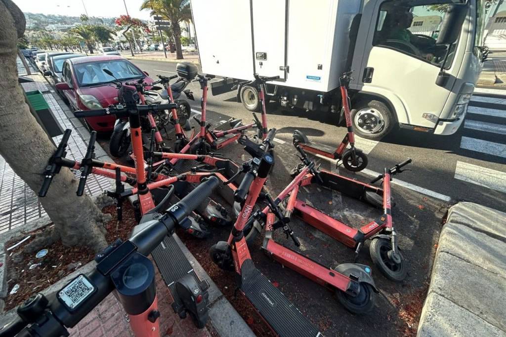 Adeje to introduce new regulations for use of electric scooters