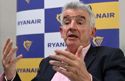 Ryanair CEO proposes two-drink limit to combat alcohol-fuelled flight disruptions