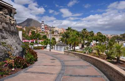 A sunny day with some cloudy intervals in the Canary Islands this Monday