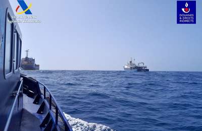 Cargo ship intercepted with 4,000 kilos of cocaine northeast of the Canary Islands