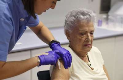 Ministry of Health aims to vaccinate 75% of over 60s against flu and COVID-19