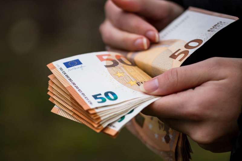 Canary Islands income by postcode: where are the highest and the lowest earners?